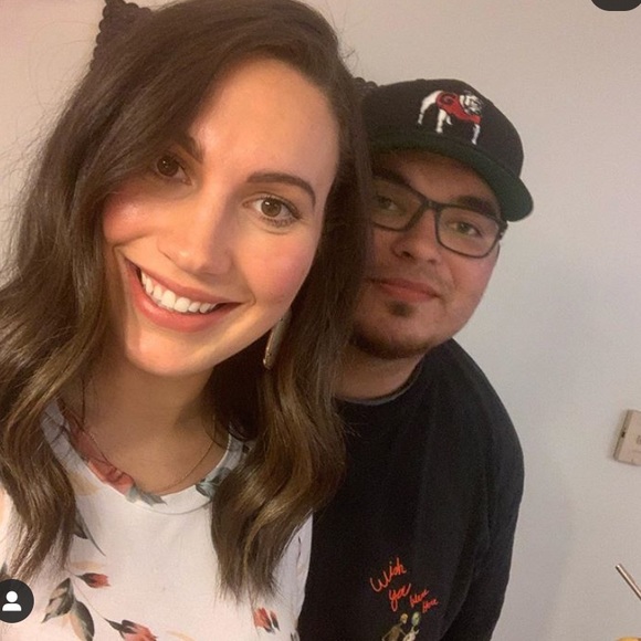  Meet your Poshers, Kelly & Tracey!  - Picture 12 of 15